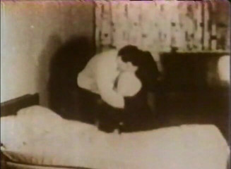 Alfacontent: Vintage sluts sharing dick in reverse gangbang action