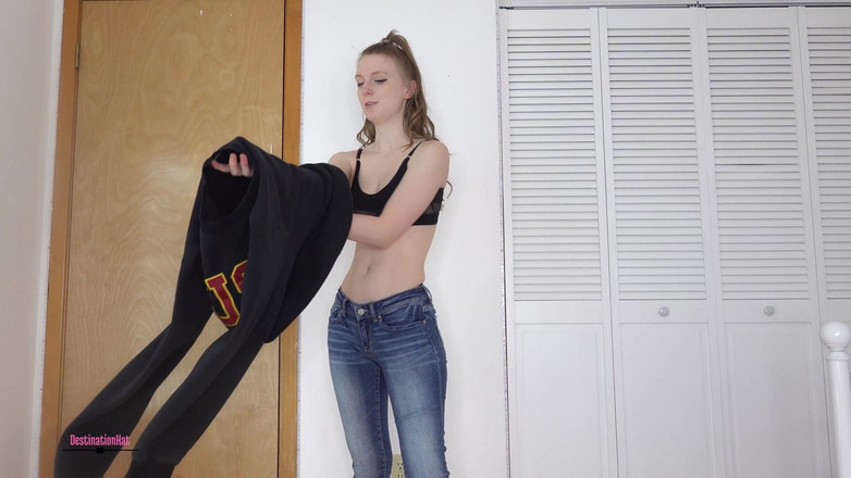 Destination Kat: Nahý spolupracovník