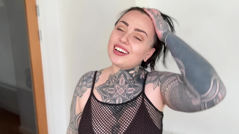 Miss Valentina: Probieren sie ihr precum