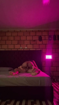 Sau một đêm tiệc tùng, đụ cho đến khi chúng tôi đến