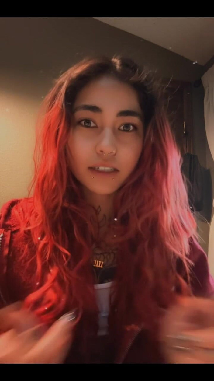 lilRavenFox: Send Good Vibes We Get Approved for This House!
