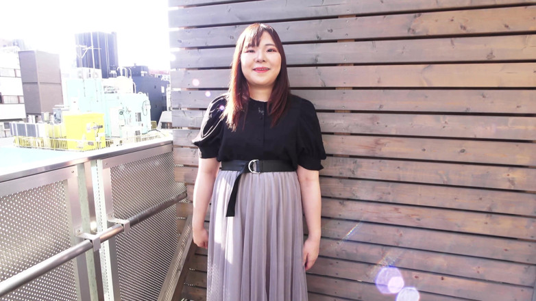 Tenshigao: 穿着性感内衣的微胖日本素人mki和我们一起玩