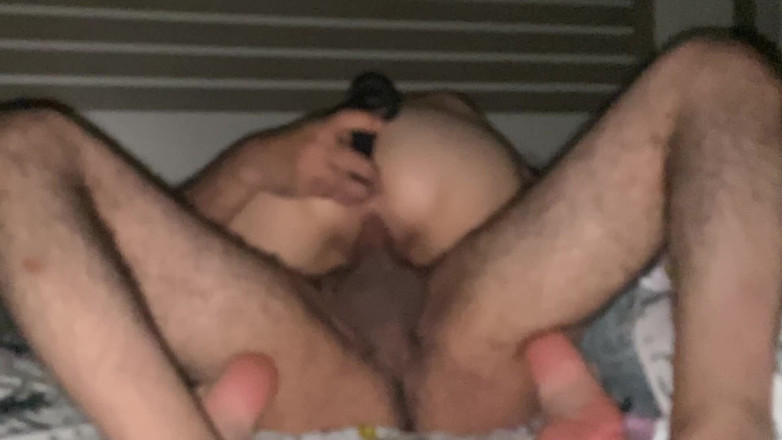 Jollyfuckingoldman: Przybrana siostra pokazała, jak używa wibratora Dildo część 1