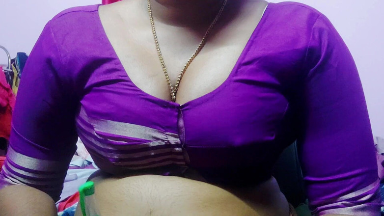 Desi Mohini: Iubita indiană și iubitul face sex