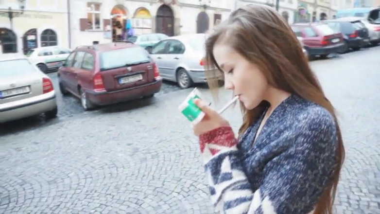 Watch4beauty: Emily the Tourist