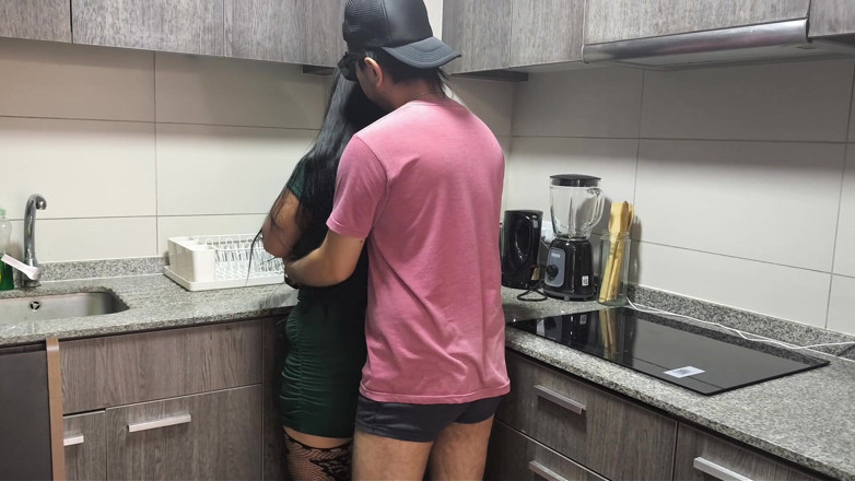 Riderqueen: Vídeo para Fãs, Madrasta e Sua Cozinha Quente.