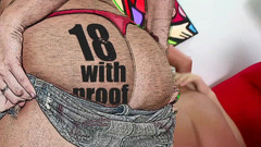 Porno Cloud: 小娘们被无情地狠狠操