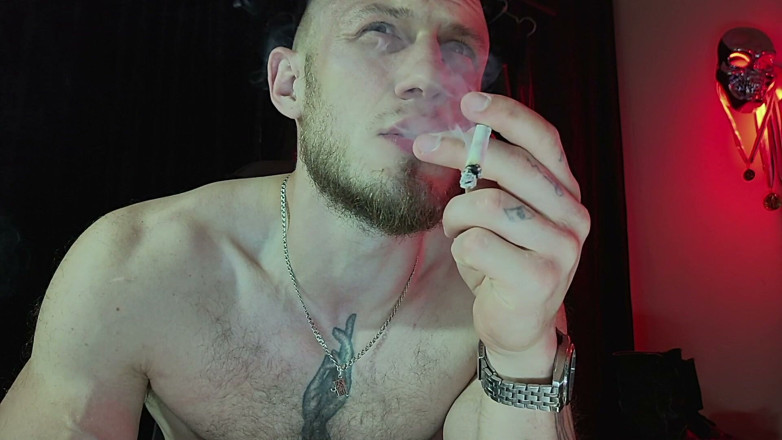 Hunky time: Marlboro Master Smokes