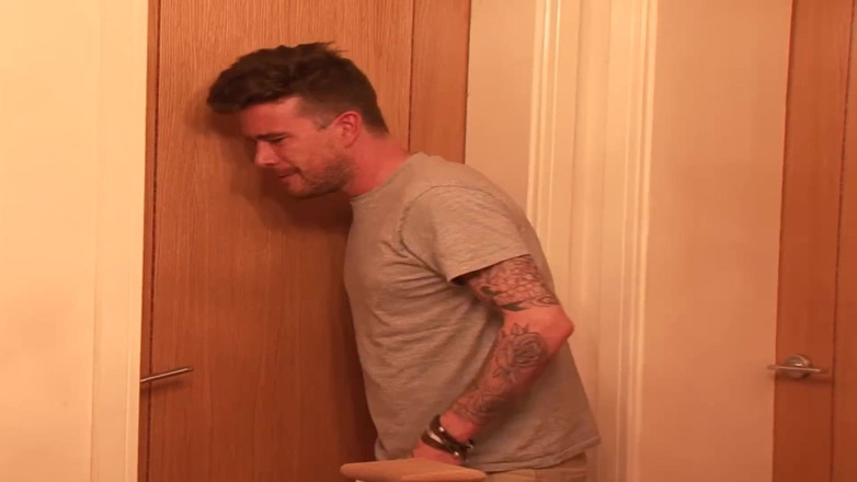 UK FAMILY FUCKERS: Mijn stiefzus is een slet 02