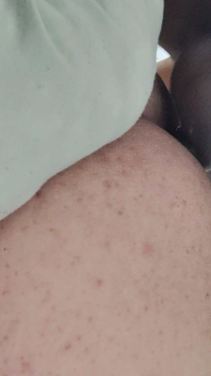 Angy Bisexperiences: Ketemu video seks anal sama pria lain di telpon sama...