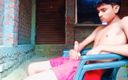 Cartoon sex world: Image de twink gay sexy dans une vidéo de sexe...