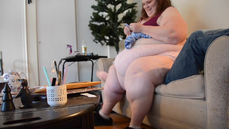 Full Weight Productions: Introducing Juicy Joyce