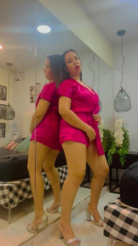 Mature Latina Wants to Be Fucked in Her Room