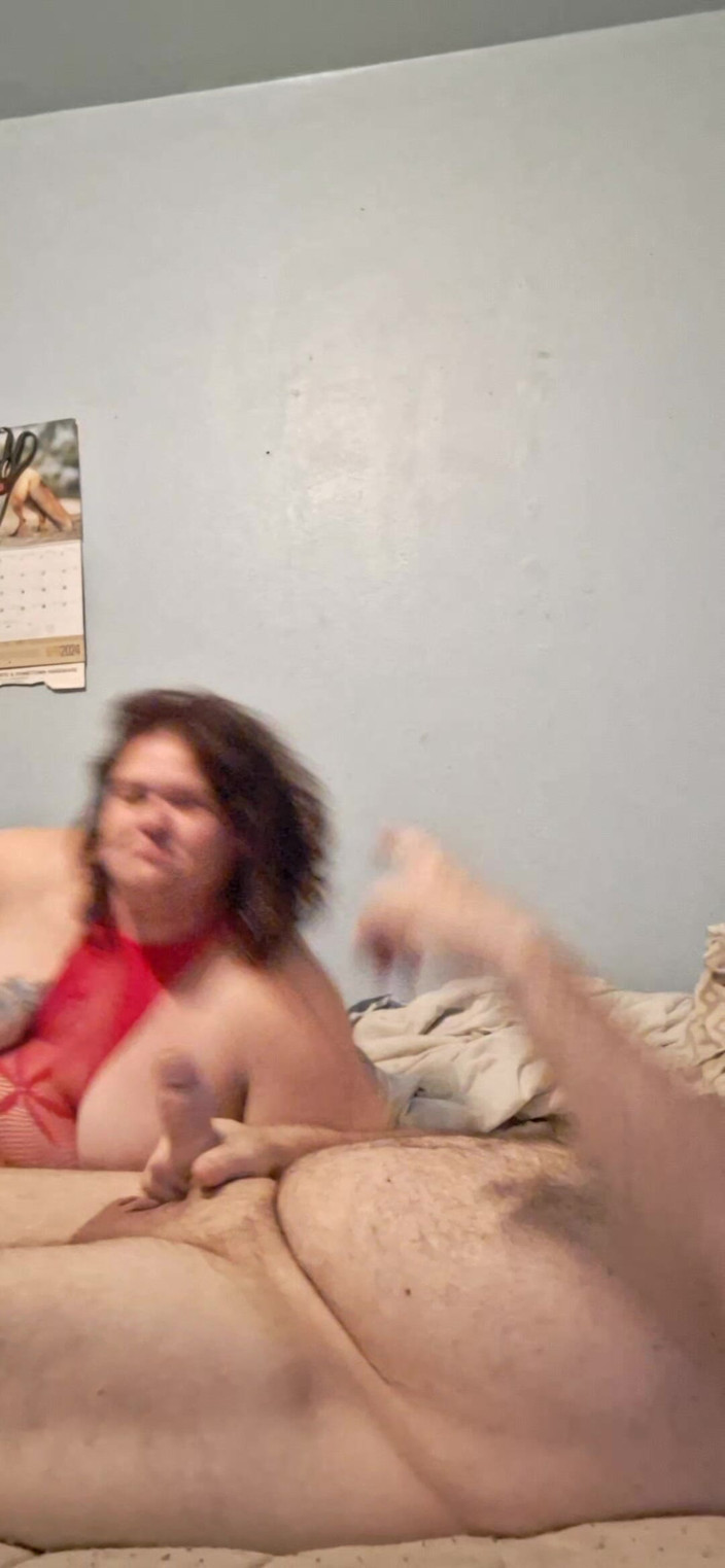 MAGLIGHTGIRL69: Oral Skills and Cock Riding Thrills
