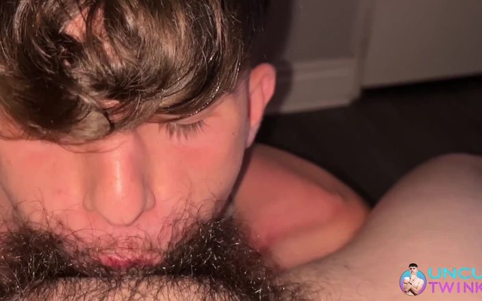 UncutTwinks: Dl latin thug pieprzy biały nieobrzeżny twink oklep