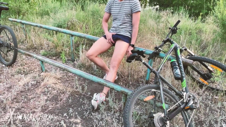 Extremalchiki: Рюкзак твінки дрочить