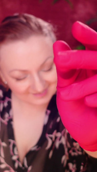 Asmr avec des gants médicaux : je suis ton patron. Arya Grander.