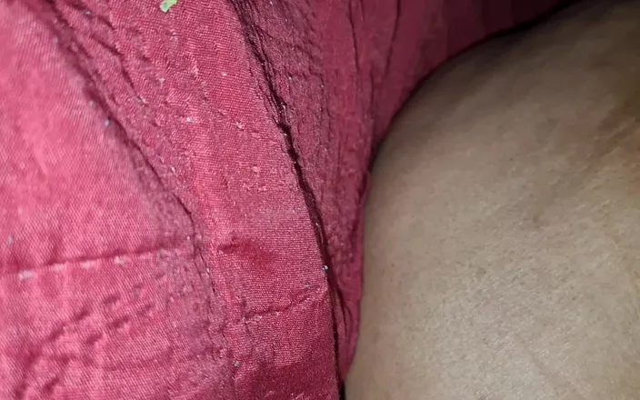 Nicoly Mattos: You’ve Heard of Smoking Snakes but What About Smoking Pussies...