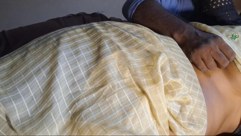 Delightrose: India esposa seduce padrastro para chupar su polla