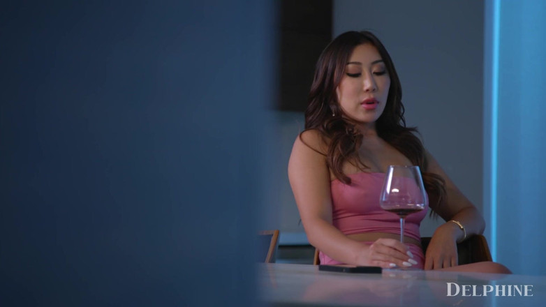 Delphine Films: Nicole Doshi Unleashed: Perfect Little Things (epizoda 3)