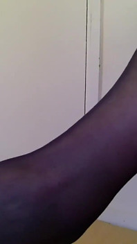Dangling and Shoeplaying in Green Open Heels