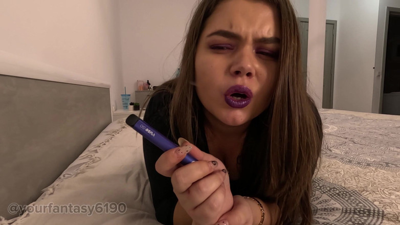 Your fantasy studio: Vaping và xì hơi với biểu cảm khuôn mặt tốt