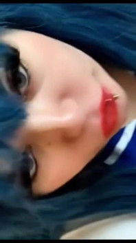 4. července studentka Ahegao kouří