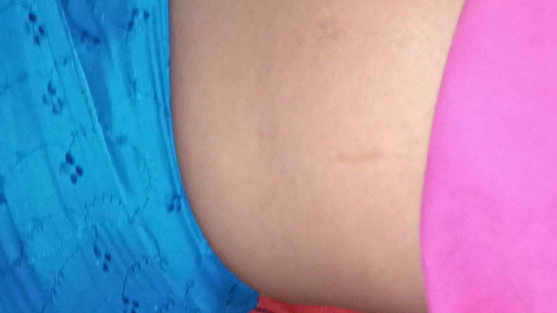 Riyadesi18: Un beau-père bhabhi desi sexy baise une jeune belle-fille