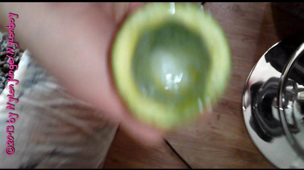 Carmen_Nylonjunge: Orgasmus s okurkou