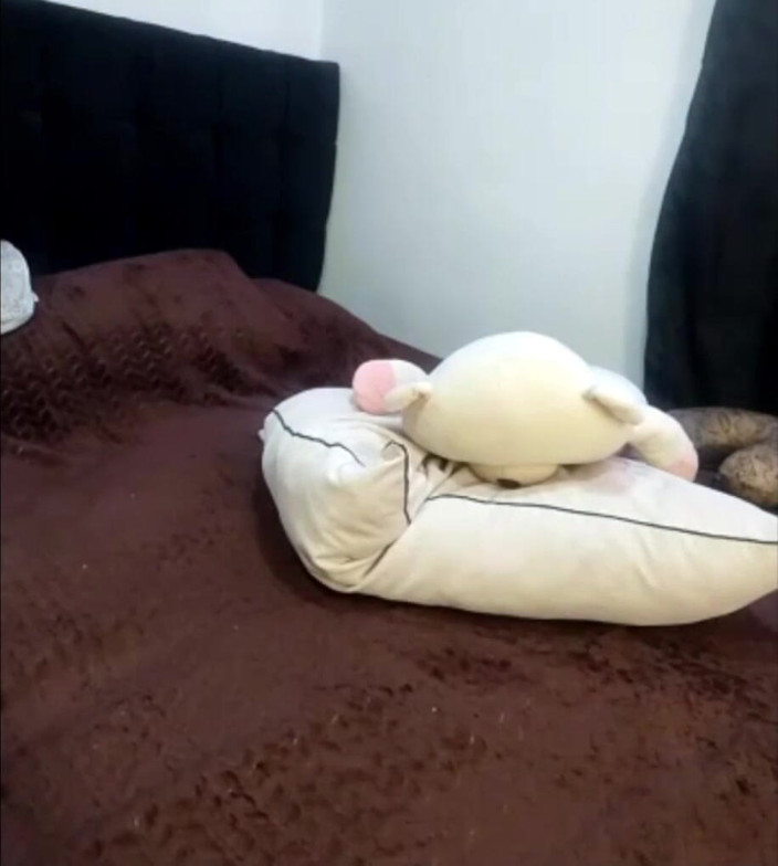 AnnyAndyelli: 지금 이 순간 모두를 위한 4K 속의 나야