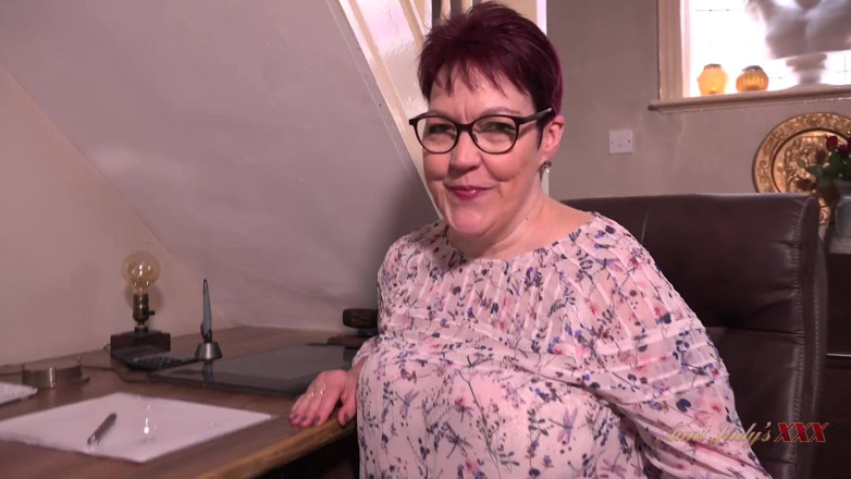 Aunt Judy's XXX: Your Busty Mature Boss Layla Bird Gives You a New...