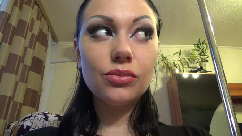 Goddess Misha Goldy: Gentle giantess swallow you alive