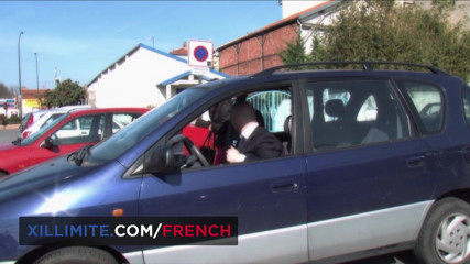 French girls at work: Trio avec Clanddi Jinkcego, MILF Français à forte poitrine