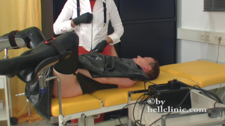 Rubber & Clinic Studio - 1ATOYS: Mesin memerah susu untuk hamba getah