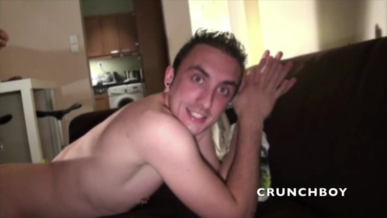 FRENCH AMATORS SEXTAPES: Ryan si pelacur perancis dientot sama si cewek latino papan...