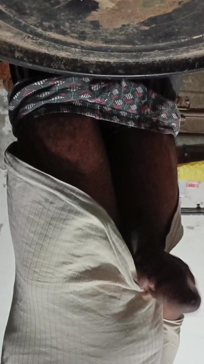 Beckett: Desi Boy Handjob in the Bathroom and Cumshot