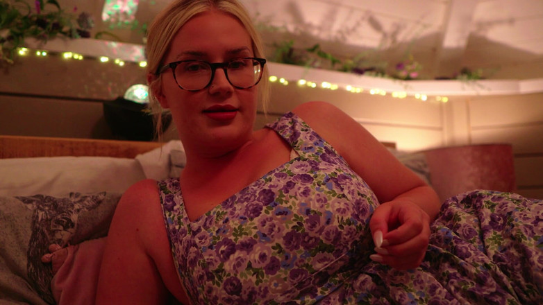 JessieHH: 새엄마와 함께하는 휴가