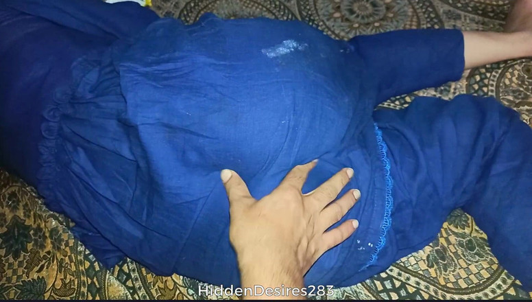 DesiDesires283: Aku pengen fingering memek bahbiku yang hot sampai muncrat banyak...