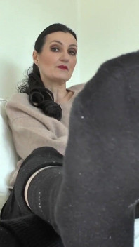 Show Your Owner - the Black Socks Your Love and Affection Lady Victoria Valente