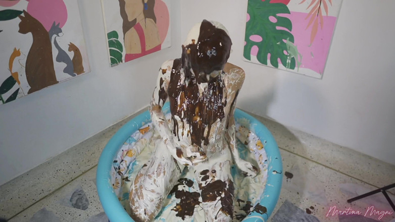 MartinaMagni: A Very Messy Masturbation Session