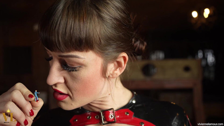 Vivienne l'Amour: Vivienne l'amour - seni minik adamı yutacağım (1080p full hd)