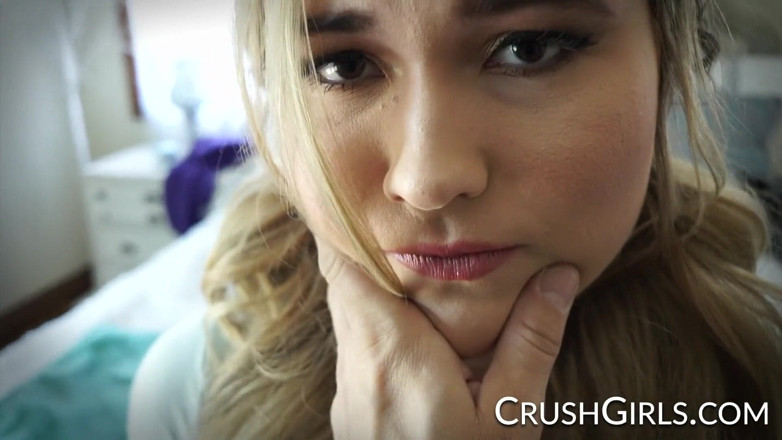 Crush Girls: Crush girls - Alyssa Cole straffas för att ha tagit sina...