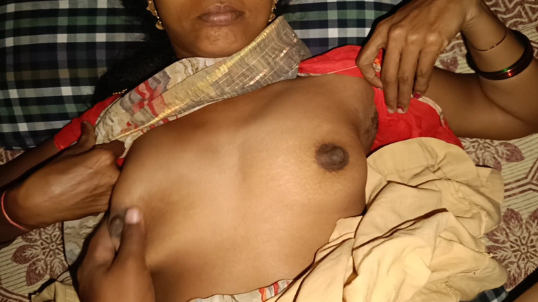 YourAnitha: Compilație cu soție indiană sexy cu lins de pizdă și ejaculare