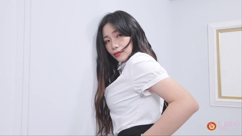 Asian Milfs n Teens: Petite amie asiatique - MILF pervers et ados
