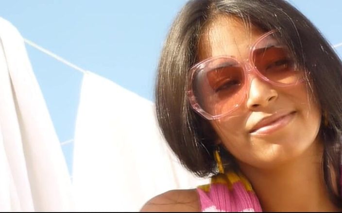 Watch4beauty: Mad Girl