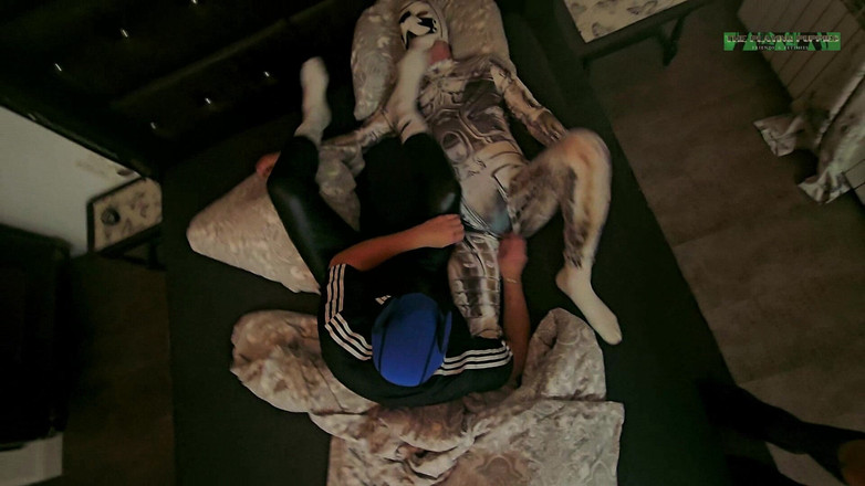 The Playing Puppies: Brincando Com Filhotes De Luta, Adoração Dos Pés E Provocando...