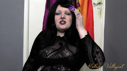 Mxtress Valleycat: I Know you want to be me