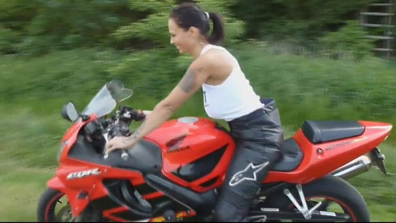 Watch4beauty: Motocicleta