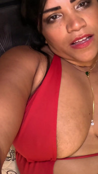 Hairy Big Pussy My Whore Wife Masturbated Until She Cummed with Her Ass and Cunt Occupied!