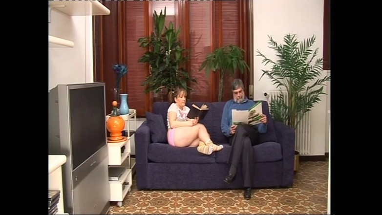 My Dirty Family: 素人セックスの汚い義理の家族ビジネス